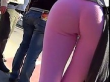 Candid ass teen pink leggins