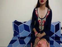 Primer plano indio lamiendo coño para seducir a Saarabhabhi66 y prepararla para una follada larga, video porno HD de juego de rol hindi