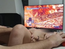 Masturbándose novia mientras golpea al jefe de Dark Souls