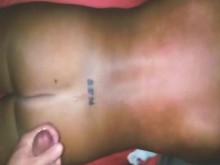 Ver milf desnudo usando varita me hace correrme 2 cargas en su trasero