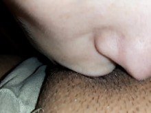 SEXO LESBIANA Romántica de la mañana romántica con lamiendo, besos y chupando coño