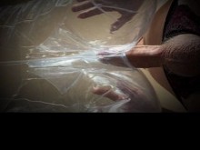 Hombre gimiendo y pulsando creampies Un amor transparente - Colla palpitante goteo