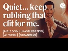 ASMR Audio Porn: Secretaria cachonda pillada tocándose el coño por su jefe dominante - Masturbación y sexo en el trabajo - Historia de audio erótica para mujeres