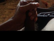 CORRIDA de acariciar mi gran polla negra