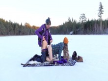 Sexo en un lago helado - RosenlundX - 4K
