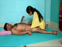 Sesión de sexo romántico de pareja desi - Esposa india Hard Chudai