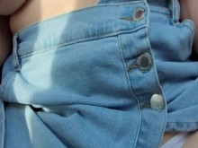 Follando a una extraña con grandes tetas lentamente en el asiento trasero