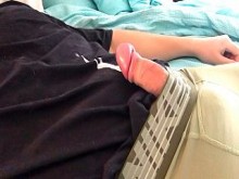 Mi Verga No Soportó Más Y Se Vino Sin Usar Mis Manos. Chico caliente ????